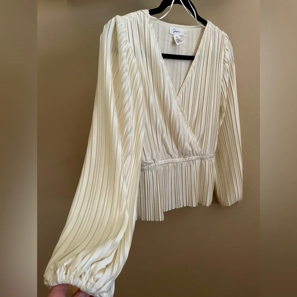 Japna Pleated Wrap Blouse - Picture 3 of 3